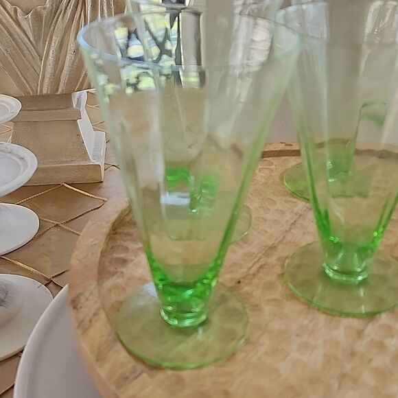 Uranium Subtle Ribbed Pilsner Glasses Set of 6 - Picture 3 of 8